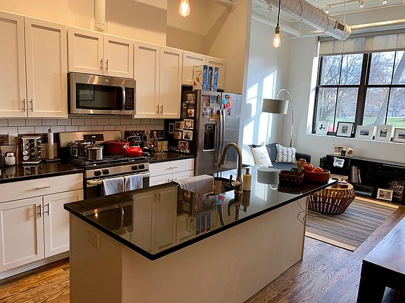 2nd image of 1207 Elm St #1