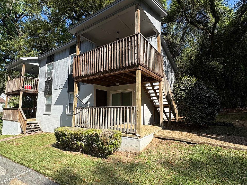 1st image of 1530 Live Oak Dr #C4