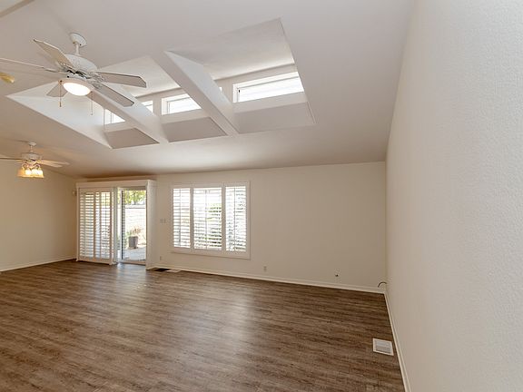 4th image of 15300 Palm Dr Spc 188
