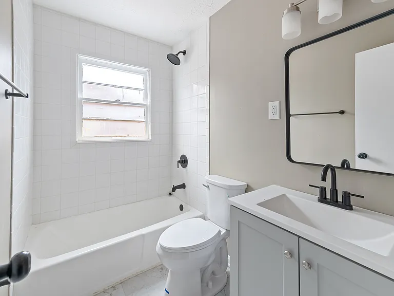 2601 Le Blanc Ct #10 — Photo 8