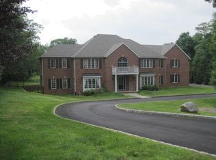 30 Angelo Dr, Sparta, NJ 07871