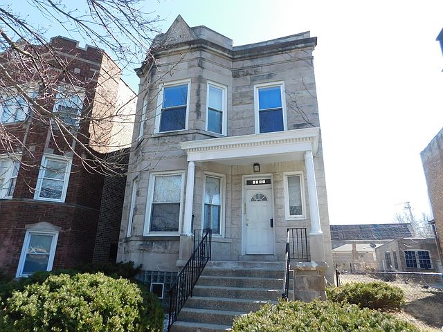 1st image of 1351 W Garfield Blvd