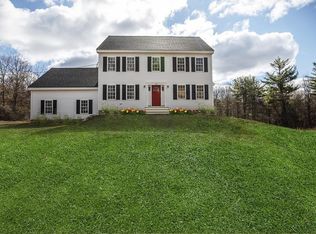 102 Mayo Rd, Ashby, MA 01431