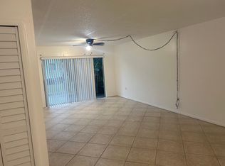 3704 Broadway APT 105, Fort Myers, FL 33901