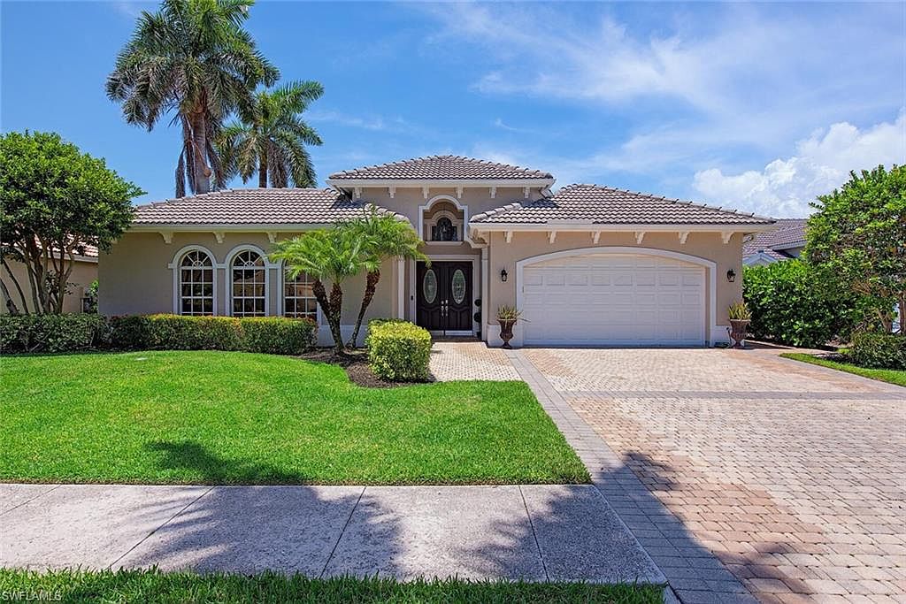 1534 Vintage LN, Naples, FL 34104 | Zillow