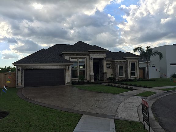 3rd image of 7201 N 58th St