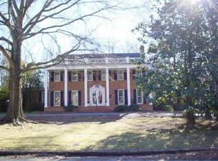 3036 S Fairway Dr, Burlington, NC 27215