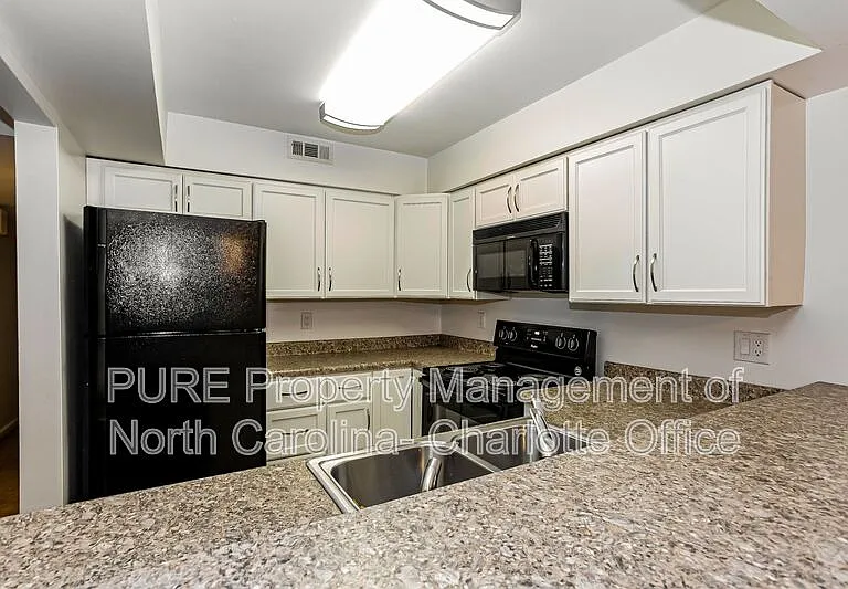 1832 J Julian Ln #D — Photo 7
