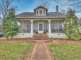 210 S Tarver Ave, Lebanon, TN 37087