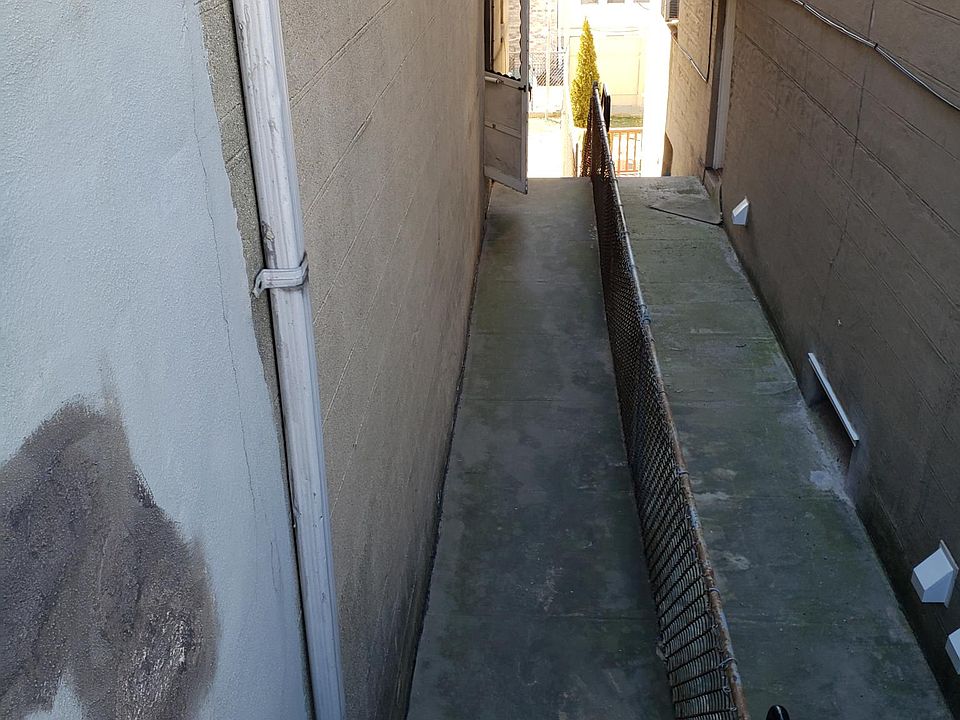 1st image of 1035 Revere Ave #2