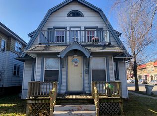 3075 N 45th St, Milwaukee, WI 53210