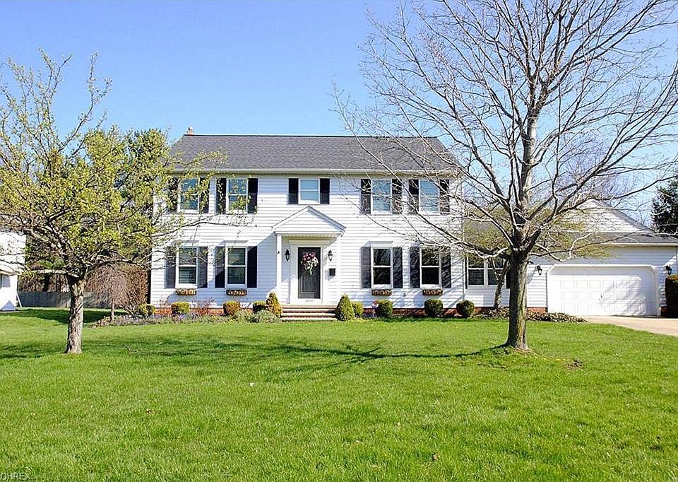 1st image of 33355 Arlesford Dr