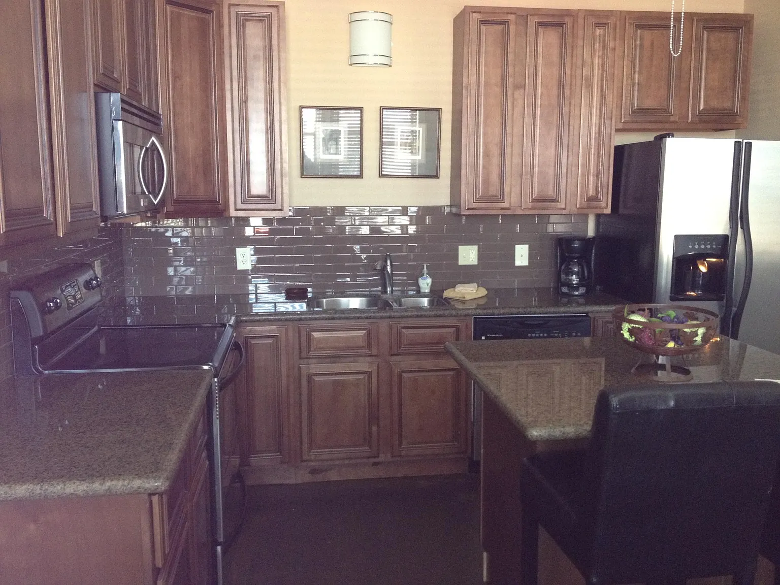 2 bed, $1,800 — Photo 3
