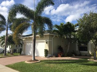 861 SW Rocky Bayou Ter, Port Saint Lucie, FL 34986