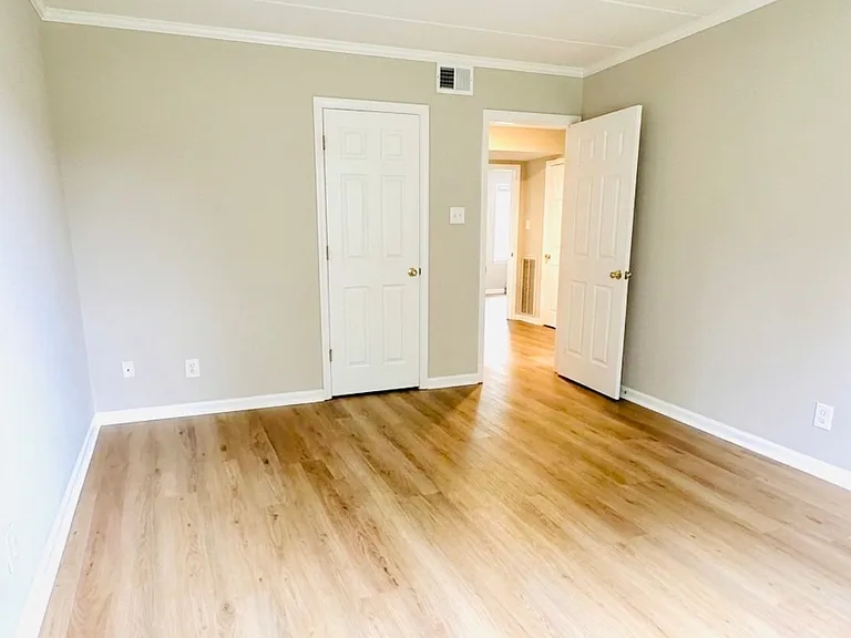 125 E Clubhouse Dr SW #2 — Photo 12