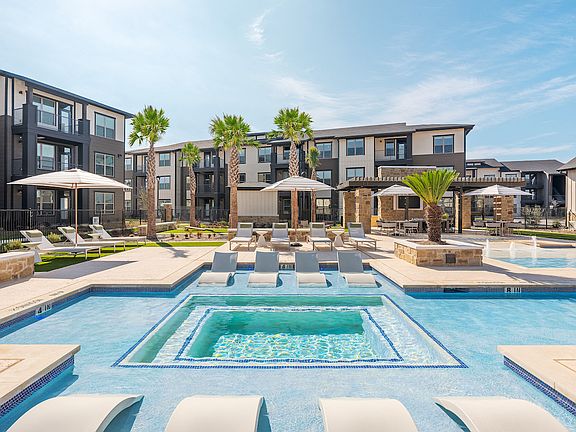 3rd image of 224 Broad Oak Dr #11207
