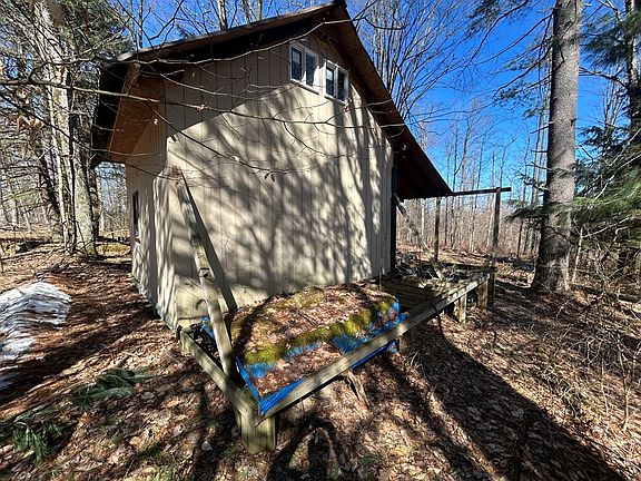 4th image of 1796 Morrison Hill Rd
