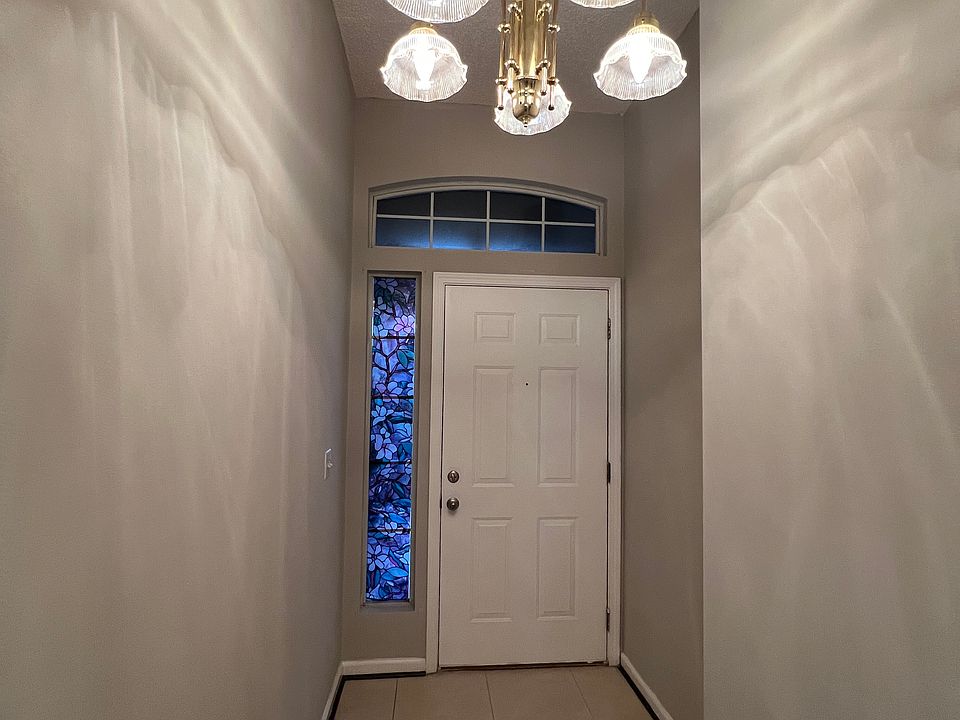 1st image of 11241 Hudderfield Cir N