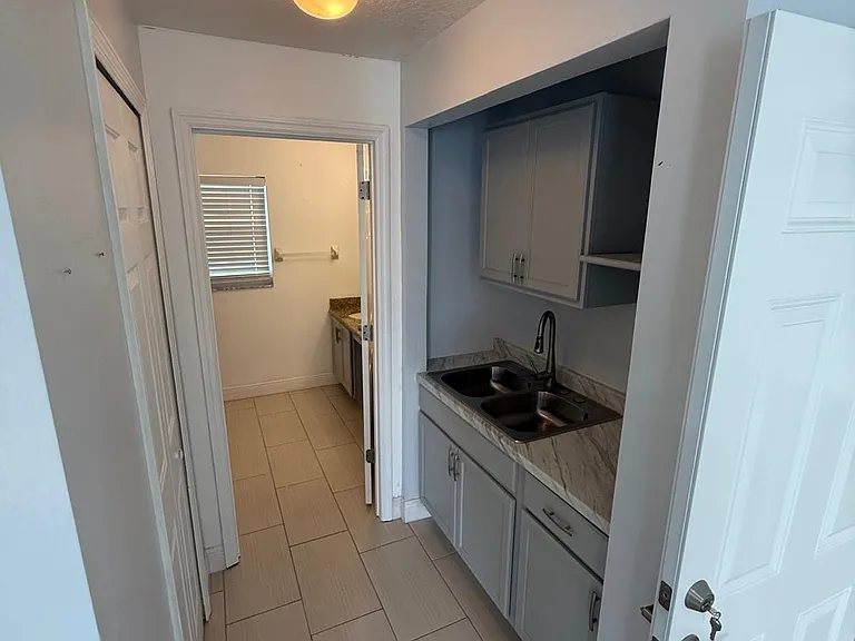 2531 Sage Dr — Photo 8