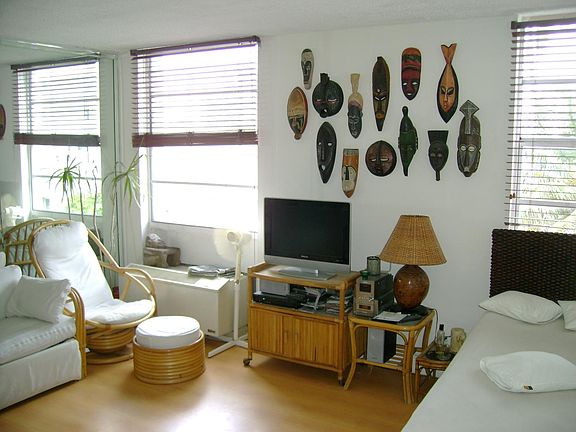 2nd image of 710 Washington Ave APT 404