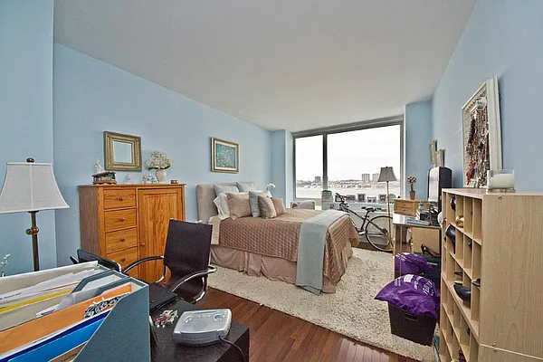 Sold by Keller Williams NYC | media 3