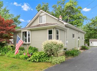 7106 Boston State Rd, Hamburg, NY 14075