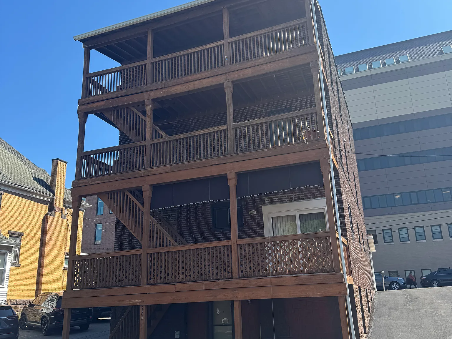1 bed, 850 sqft, $1,000 — Photo 2