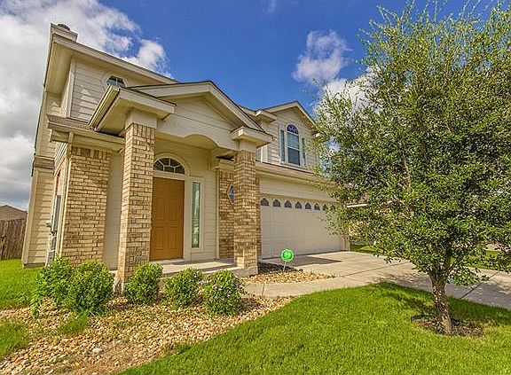 2nd image of 18820 Leigh Ln