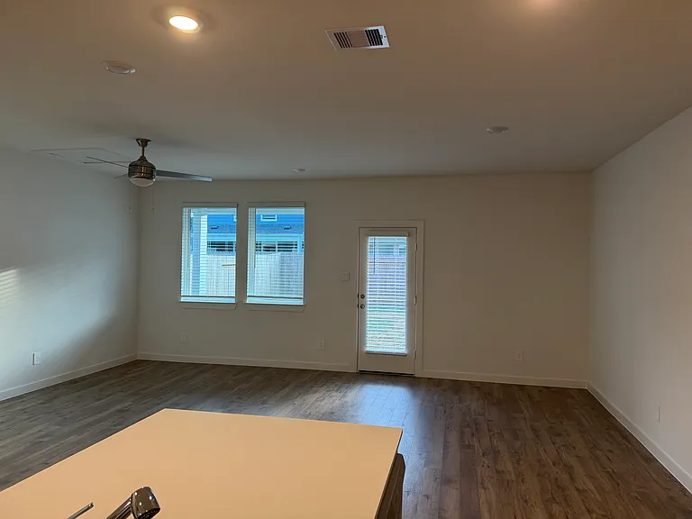 3534 Adelie Ln — Photo 3