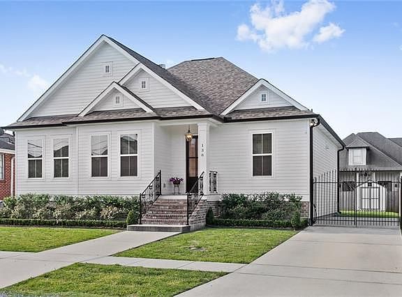 2nd image of 138 30th St