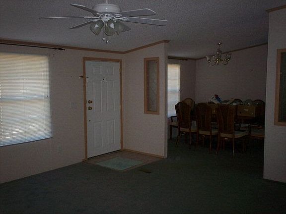 5th image of 135 Peachtree Dr