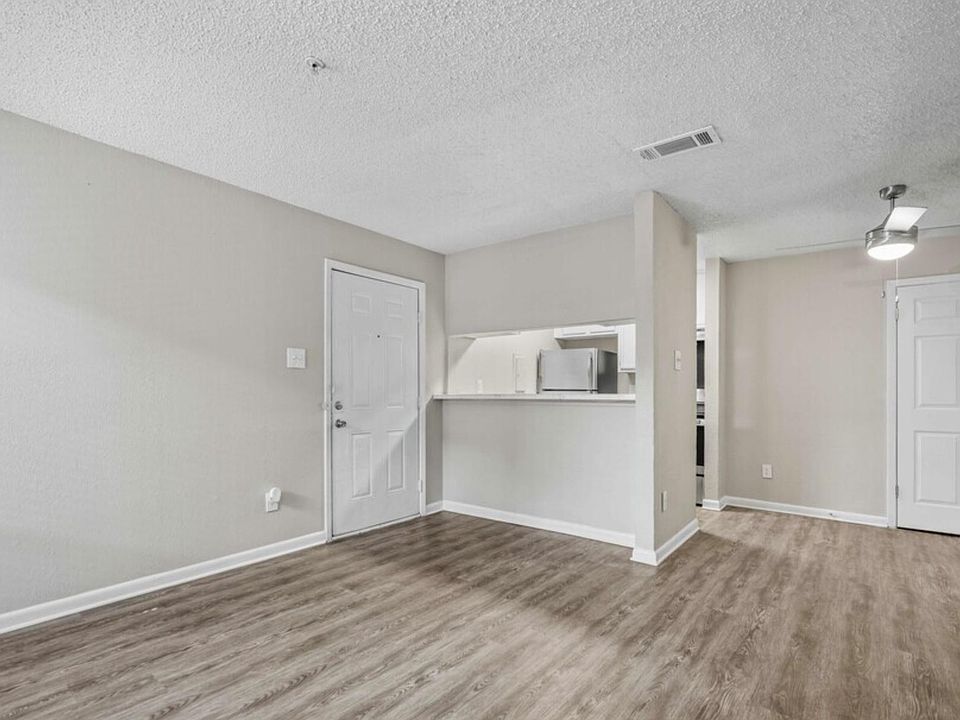 Moser Gardens Apartments 2315 Moser Ave Dallas TX Zillow