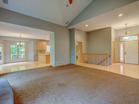 4th image of 8409 Barton Ave NW
