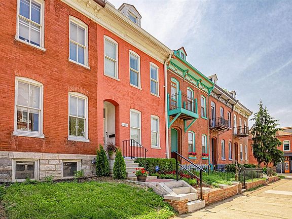 2nd image of 2030 Sidney St