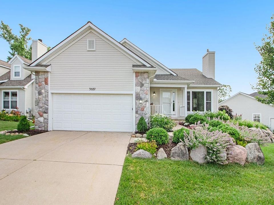 1st image of 3937 Fox Glen Dr