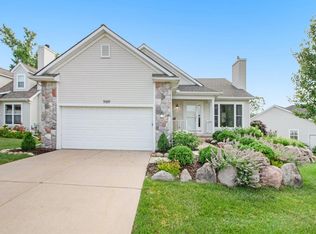 3937 Fox Glen Dr, Ann Arbor, MI 48108