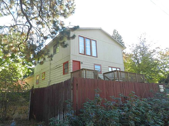 3rd image of 1603 S Grand Blvd
