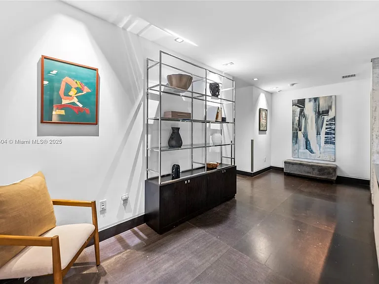 1606 S Bayshore Dr — Photo 14
