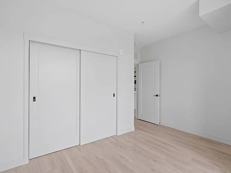 Rosa Apartments — Photo 31