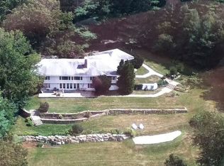 21 Cross St, Stow, MA 01775