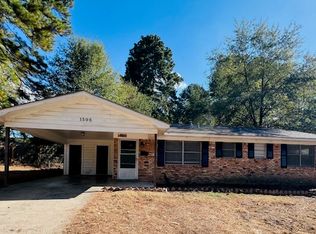 1508 Lake Dr, Longview, TX 75601