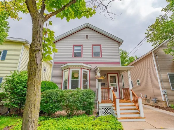 121 North Ingersoll Street, Madison, WI 53703
