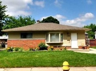 1522 Berkshire St, Westland, MI