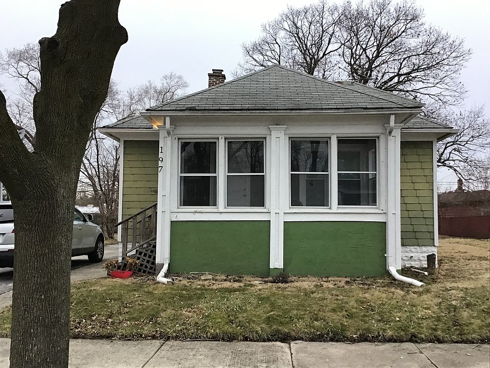 1st image of 197 W 15th Pl