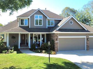 4709 Carmel Pl, Lawrence, KS 66047