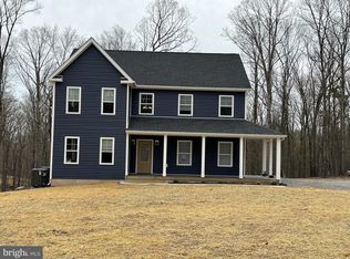 935 Bloomery Pike, Cross Junction, VA 22625