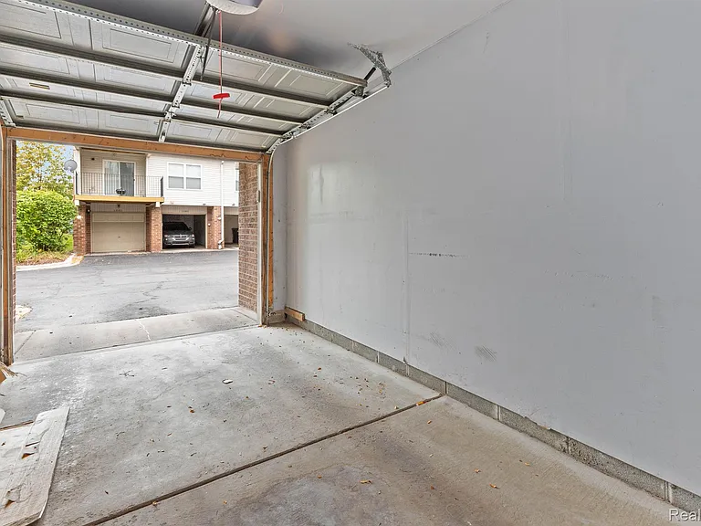 1800 Campau Farms Cir — Photo 21
