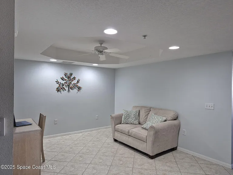 8921 Lake Dr #304 — Photo 19
