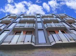 58-60 Elm Rd #202, Newark, NJ 07105