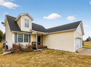 3919 Castle Rd, North Branch, MI 48461